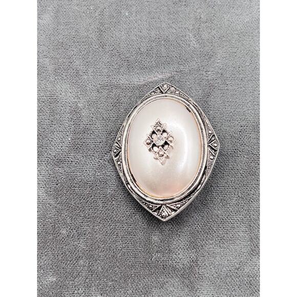 VTG Brooch Avon Pin Ivory Oval Stone Encased Rhinestones Clear - Picture 3 of 4